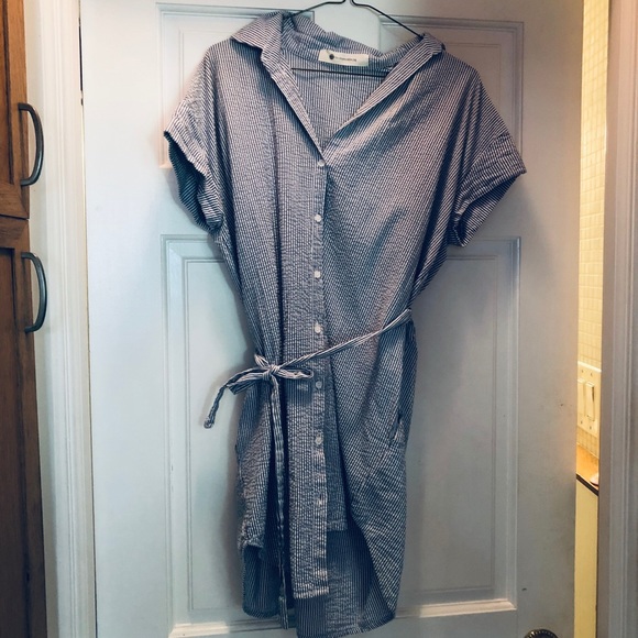 Pinstripe Boat Dress w/ Pockets! - Picture 1 of 6